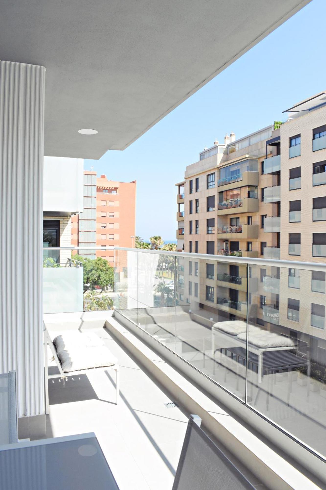 Amalia'S Home: Luminoso Apartamento Muy Cerca De La Playa Málaga Exterior foto